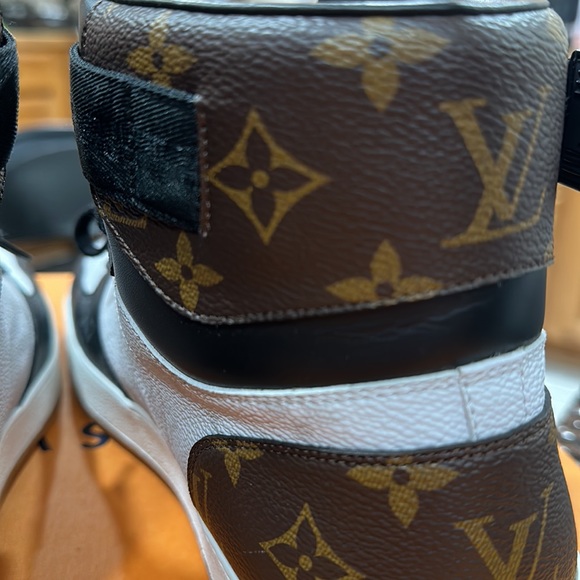 Louis Vuitton Rivoli Sneaker Boot - Picture 12 of 12